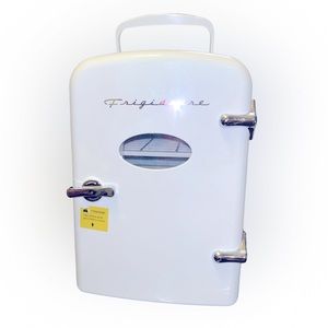 Fridgidare Compact Mini Refrigerator